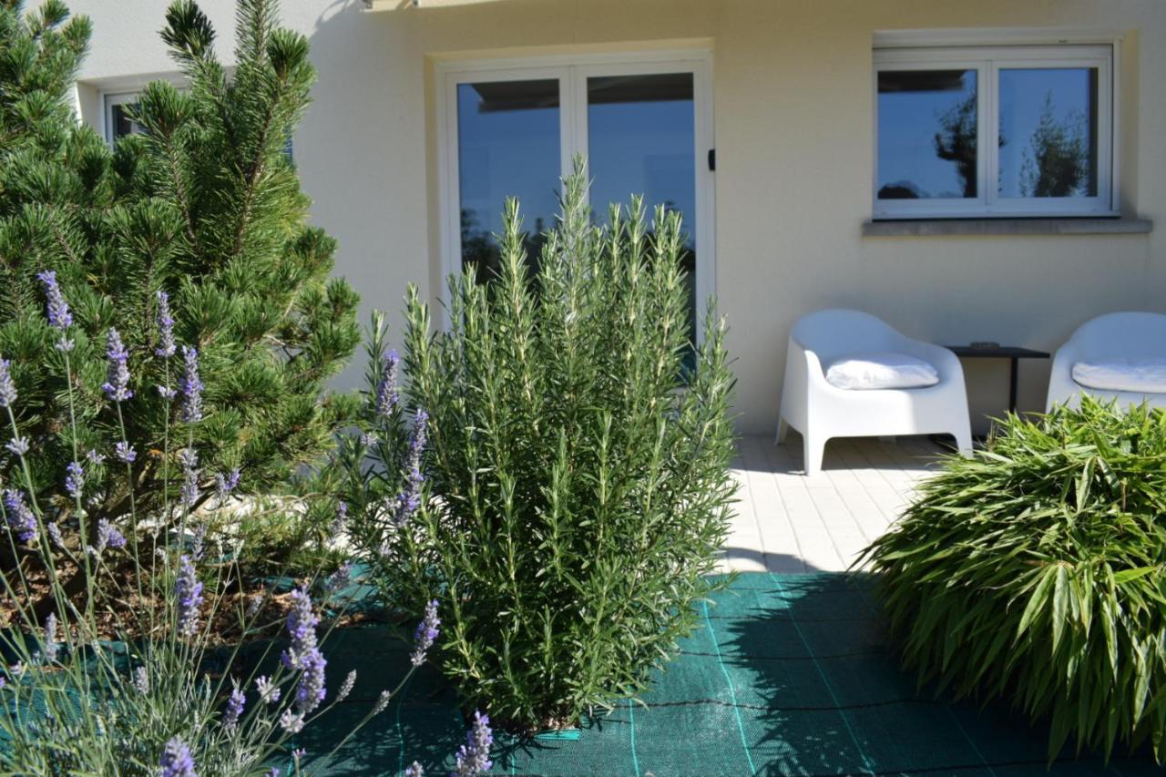 Les Sapins Verts Saint-Lo Luaran gambar